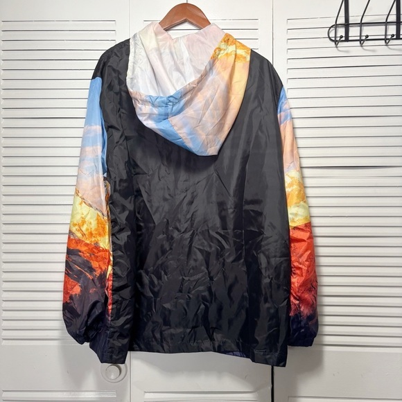 NWT Polaroid Collection Hooded Zip Up Windbreaker Limited Edition Size XL - Picture 5 of 5